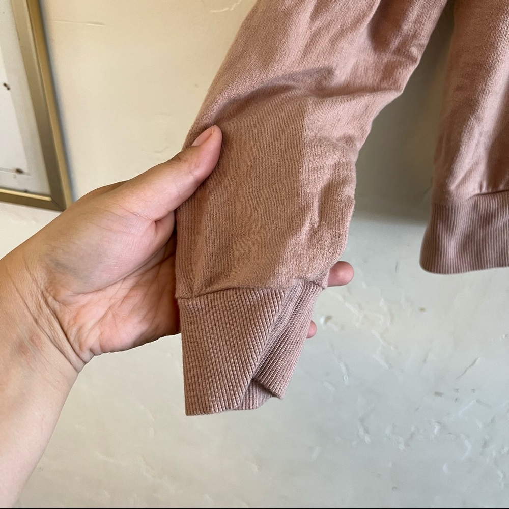 Divided Pink & Cream Color Block Sweatshirt Medium - Picture 6 of 10